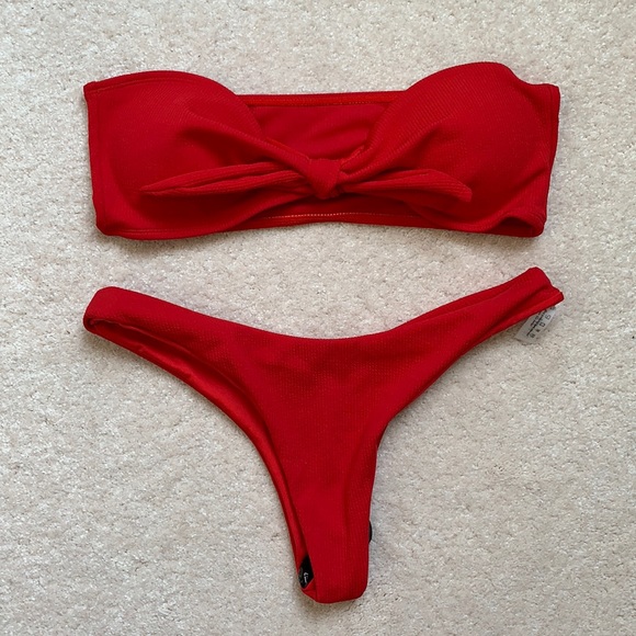 🌸2/$20🌸 ZAFUL Bowknot Rib Bandeau Bikini Set - Picture 3 of 8
